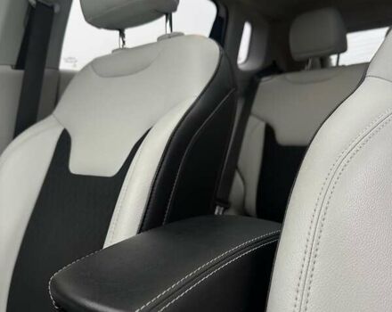 Белый Джип Компас, объемом двигателя 2.4 л и пробегом 120 тыс. км за 15800 $, фото 42 на Automoto.ua