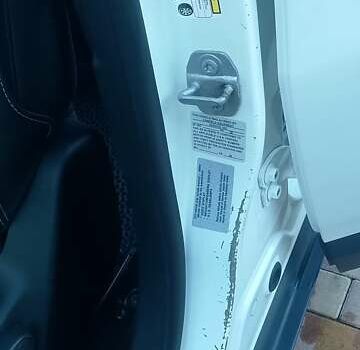 Білий Джип Compass, об'ємом двигуна 2.4 л та пробігом 204 тис. км за 11500 $, фото 22 на Automoto.ua