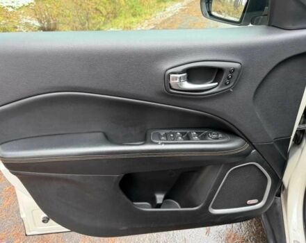 Білий Джип Compass, об'ємом двигуна 2 л та пробігом 95 тис. км за 10200 $, фото 12 на Automoto.ua