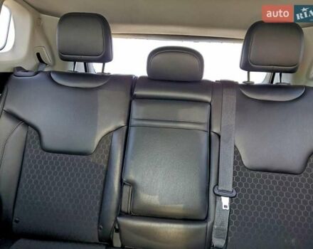 Белый Джип Компас, объемом двигателя 2.36 л и пробегом 124 тыс. км за 2000 $, фото 9 на Automoto.ua