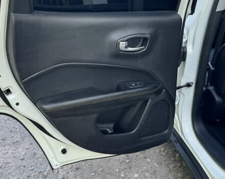 Белый Джип Компас, объемом двигателя 2.36 л и пробегом 151 тыс. км за 15200 $, фото 7 на Automoto.ua