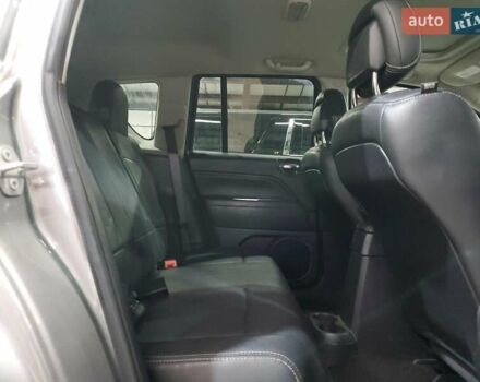 Белый Джип Компас, объемом двигателя 2.36 л и пробегом 72 тыс. км за 1600 $, фото 10 на Automoto.ua