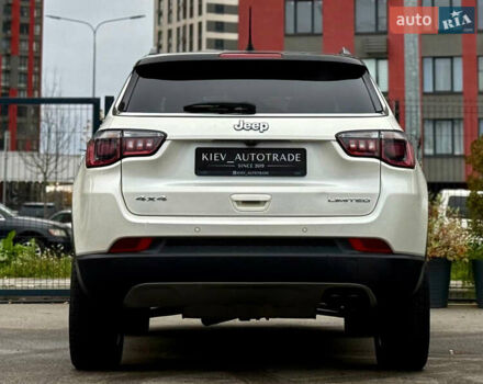 Белый Джип Компас, объемом двигателя 2.4 л и пробегом 71 тыс. км за 16900 $, фото 14 на Automoto.ua