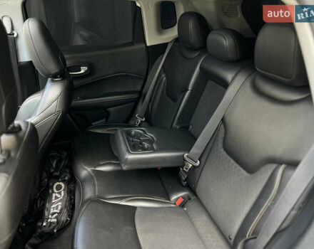 Белый Джип Компас, объемом двигателя 2.36 л и пробегом 85 тыс. км за 13990 $, фото 19 на Automoto.ua