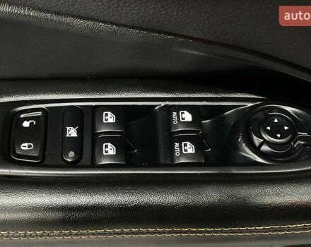 Джип Компас 2017 в Каменское - Днепродзержинск на Automoto.ua Белый Джип Компас, объемом двигателя 2.36 л и пробегом 102 тыс. км за 14799 $, фото 13 на Automoto.ua