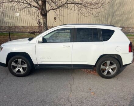 Білий Джип Compass, об'ємом двигуна 2.4 л та пробігом 62 тис. км за 5500 $, фото 2 на Automoto.ua