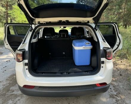 Білий Джип Compass, об'ємом двигуна 2.4 л та пробігом 103 тис. км за 16500 $, фото 7 на Automoto.ua