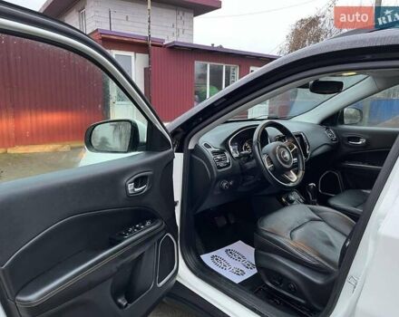 Белый Джип Компас, объемом двигателя 2.4 л и пробегом 155 тыс. км за 14600 $, фото 12 на Automoto.ua