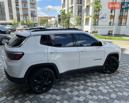 Белый Джип Компас, объемом двигателя 2.36 л и пробегом 85 тыс. км за 13990 $, фото 9 на Automoto.ua