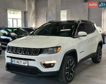 Джип Компас 2017 в Каменское - Днепродзержинск на Automoto.ua Белый Джип Компас, объемом двигателя 2.36 л и пробегом 102 тыс. км за 14799 $, фото 1 на Automoto.ua