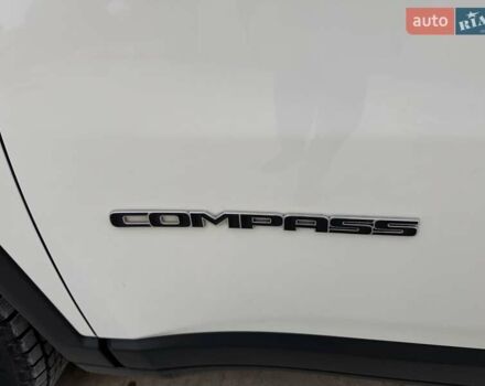 Белый Джип Компас, объемом двигателя 2.4 л и пробегом 120 тыс. км за 15900 $, фото 23 на Automoto.ua