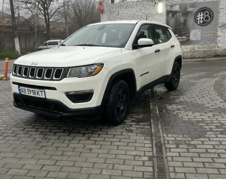 Білий Джип Compass, об'ємом двигуна 2.36 л та пробігом 205 тис. км за 12799 $, фото 2 на Automoto.ua