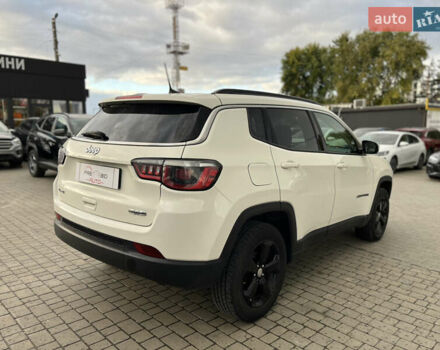 Белый Джип Компас, объемом двигателя 2.4 л и пробегом 191 тыс. км за 13300 $, фото 4 на Automoto.ua