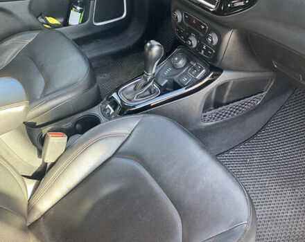 Білий Джип Compass, об'ємом двигуна 2.4 л та пробігом 148 тис. км за 14199 $, фото 5 на Automoto.ua