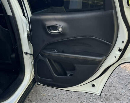 Белый Джип Компас, объемом двигателя 2.36 л и пробегом 151 тыс. км за 15200 $, фото 8 на Automoto.ua