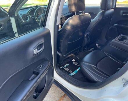 Джип Компас 2017 в Черновцах на Automoto.ua Белый Джип Компас, объемом двигателя 2.4 л и пробегом 221 тыс. км за 15300 $, фото 16 на Automoto.ua