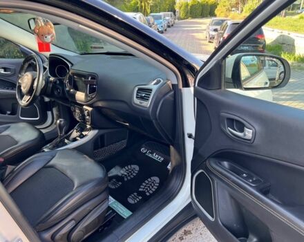 Джип Компас 2017 в Черновцах на Automoto.ua Белый Джип Компас, объемом двигателя 2.4 л и пробегом 221 тыс. км за 15300 $, фото 21 на Automoto.ua