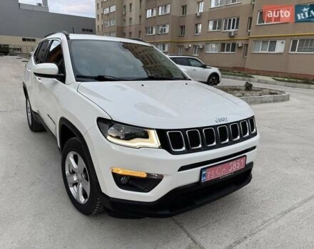 Белый Джип Компас, объемом двигателя 2.4 л и пробегом 120 тыс. км за 15900 $, фото 5 на Automoto.ua