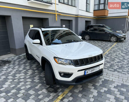 Белый Джип Компас, объемом двигателя 2.36 л и пробегом 85 тыс. км за 13990 $, фото 12 на Automoto.ua