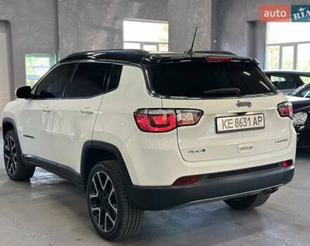 Джип Компас 2017 в Каменское - Днепродзержинск на Automoto.ua Белый Джип Компас, объемом двигателя 2.36 л и пробегом 102 тыс. км за 14799 $, фото 4 на Automoto.ua