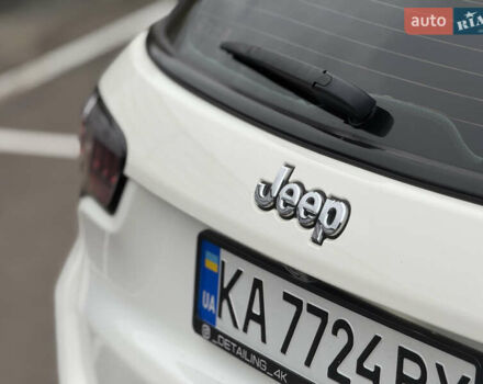 Белый Джип Компас, объемом двигателя 2.36 л и пробегом 203 тыс. км за 13999 $, фото 11 на Automoto.ua