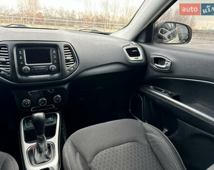 Белый Джип Компас, объемом двигателя 2.4 л и пробегом 162 тыс. км за 11800 $, фото 23 на Automoto.ua