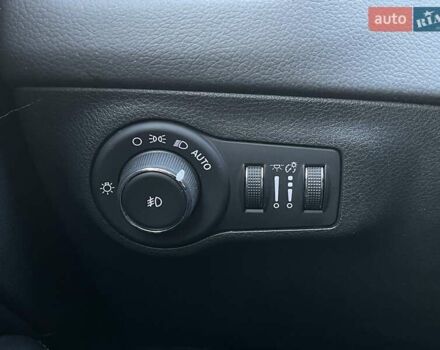 Белый Джип Компас, объемом двигателя 2.36 л и пробегом 63 тыс. км за 16700 $, фото 25 на Automoto.ua