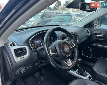 Білий Джип Compass, об'ємом двигуна 2.4 л та пробігом 63 тис. км за 15999 $, фото 13 на Automoto.ua
