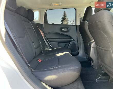 Білий Джип Compass, об'ємом двигуна 2.4 л та пробігом 72 тис. км за 11800 $, фото 30 на Automoto.ua