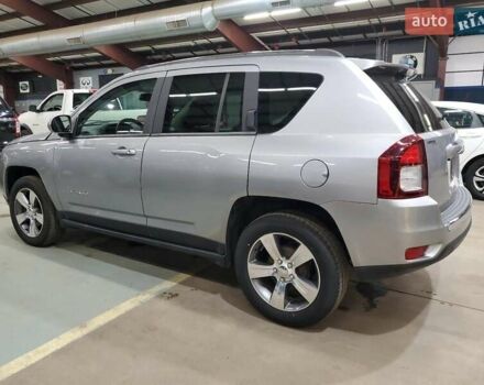 Белый Джип Компас, объемом двигателя 2.36 л и пробегом 72 тыс. км за 1600 $, фото 1 на Automoto.ua