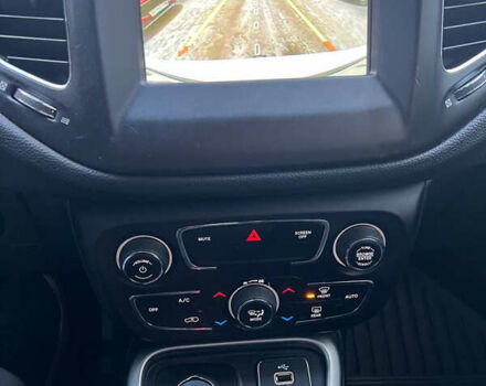 Білий Джип Compass, об'ємом двигуна 2.4 л та пробігом 63 тис. км за 15999 $, фото 15 на Automoto.ua