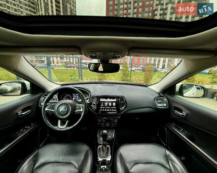 Белый Джип Компас, объемом двигателя 2.4 л и пробегом 71 тыс. км за 16900 $, фото 38 на Automoto.ua