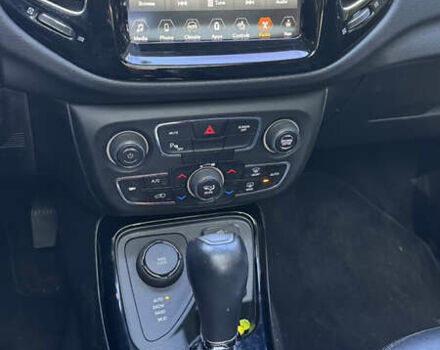 Белый Джип Компас, объемом двигателя 2.36 л и пробегом 151 тыс. км за 15200 $, фото 15 на Automoto.ua