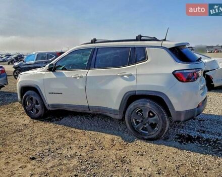 Белый Джип Компас, объемом двигателя 2.36 л и пробегом 124 тыс. км за 2000 $, фото 1 на Automoto.ua