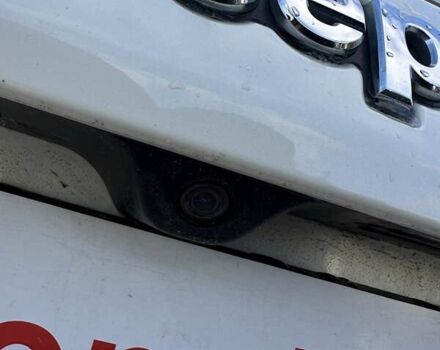 Білий Джип Compass, об'ємом двигуна 0 л та пробігом 194 тис. км за 14950 $, фото 10 на Automoto.ua