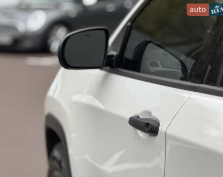 Белый Джип Компас, объемом двигателя 2.36 л и пробегом 203 тыс. км за 13999 $, фото 7 на Automoto.ua