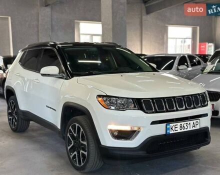 Джип Компас 2017 в Каменское - Днепродзержинск на Automoto.ua Белый Джип Компас, объемом двигателя 2.36 л и пробегом 102 тыс. км за 14799 $, фото 9 на Automoto.ua