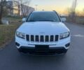Білий Джип Compass, об'ємом двигуна 2.4 л та пробігом 59 тис. км за 4200 $, фото 1 на Automoto.ua