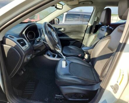 Белый Джип Компас, объемом двигателя 2.4 л и пробегом 95 тыс. км за 2700 $, фото 6 на Automoto.ua