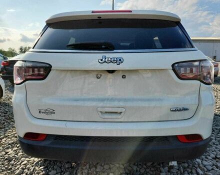 Белый Джип Компас, объемом двигателя 2.4 л и пробегом 95 тыс. км за 2700 $, фото 5 на Automoto.ua