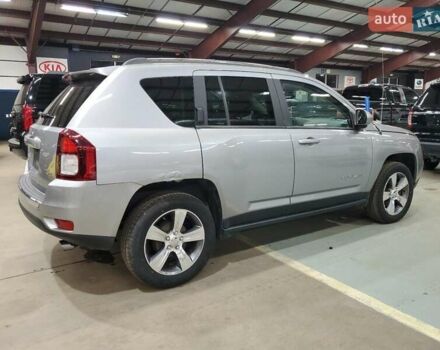 Белый Джип Компас, объемом двигателя 2.36 л и пробегом 72 тыс. км за 1600 $, фото 2 на Automoto.ua