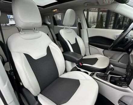 Белый Джип Компас, объемом двигателя 2.4 л и пробегом 120 тыс. км за 15800 $, фото 22 на Automoto.ua