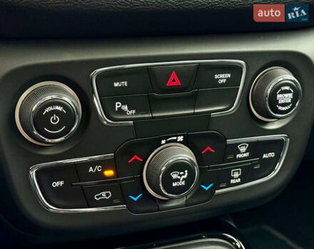 Белый Джип Компас, объемом двигателя 2.4 л и пробегом 71 тыс. км за 16900 $, фото 27 на Automoto.ua