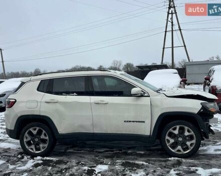 Белый Джип Компас, объемом двигателя 2.4 л и пробегом 227 тыс. км за 8200 $, фото 6 на Automoto.ua