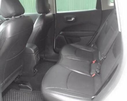 Белый Джип Компас, объемом двигателя 2.36 л и пробегом 180 тыс. км за 14800 $, фото 7 на Automoto.ua