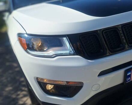 Білий Джип Compass, об'ємом двигуна 2.36 л та пробігом 180 тис. км за 13150 $, фото 1 на Automoto.ua