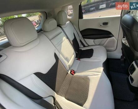 Білий Джип Compass, об'ємом двигуна 2.36 л та пробігом 60 тис. км за 16300 $, фото 5 на Automoto.ua