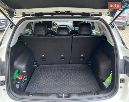 Білий Джип Compass, об'ємом двигуна 2.36 л та пробігом 91 тис. км за 15700 $, фото 28 на Automoto.ua