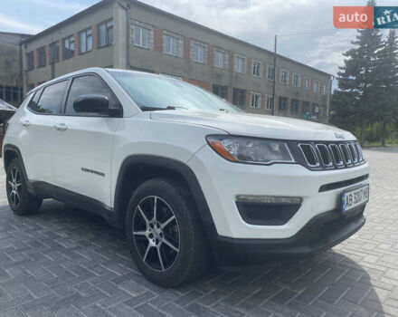 Білий Джип Compass, об'ємом двигуна 2.36 л та пробігом 125 тис. км за 14200 $, фото 10 на Automoto.ua