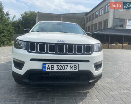 Білий Джип Compass, об'ємом двигуна 2.36 л та пробігом 125 тис. км за 14200 $, фото 1 на Automoto.ua